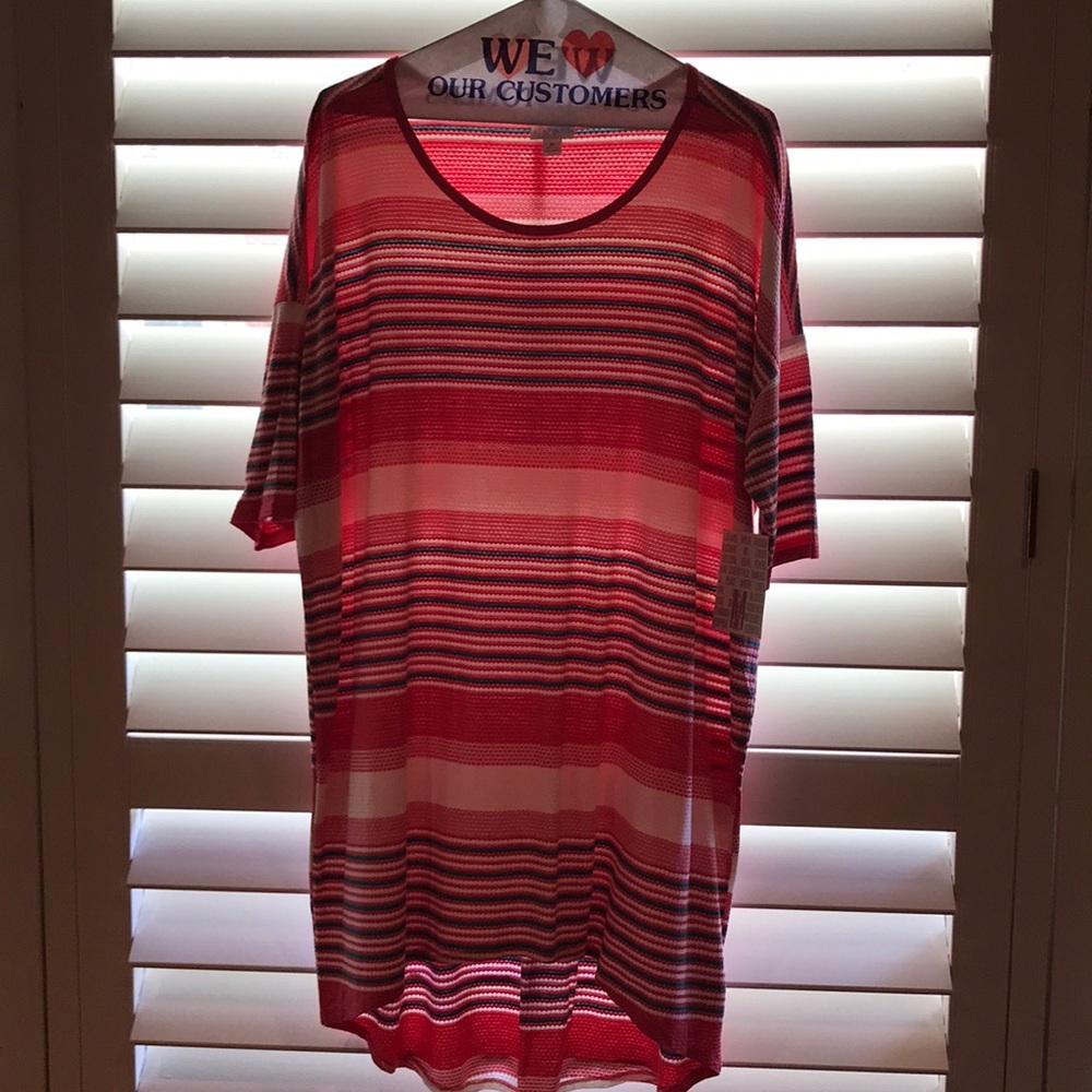 LULAROE shirt